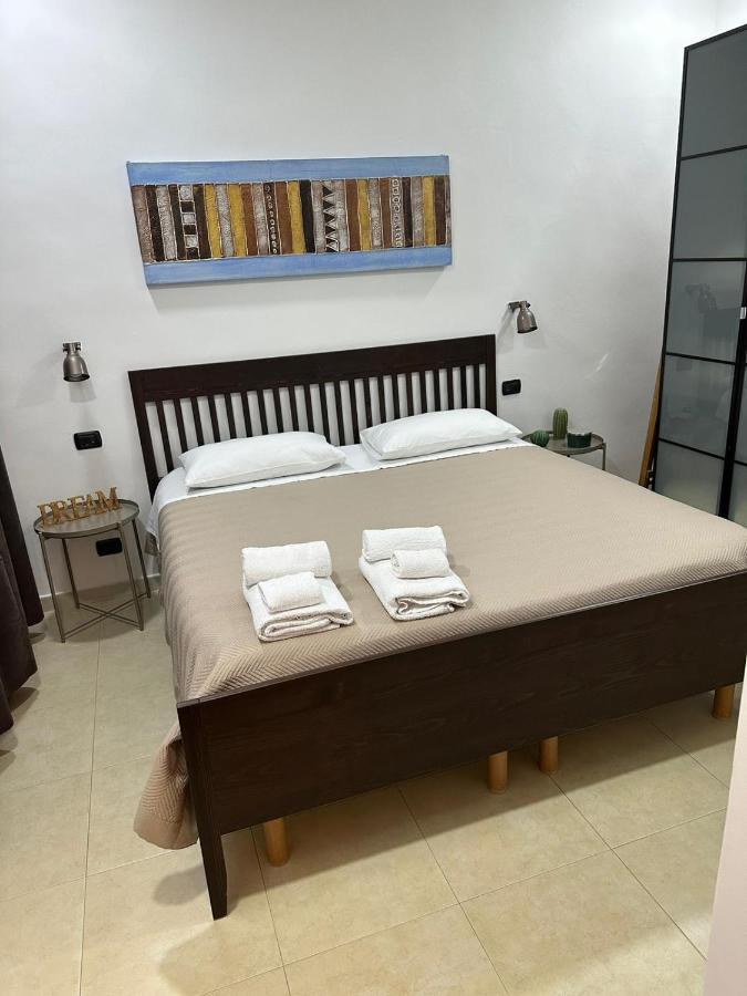 Casa Rita Lägenhet Bari Exteriör bild